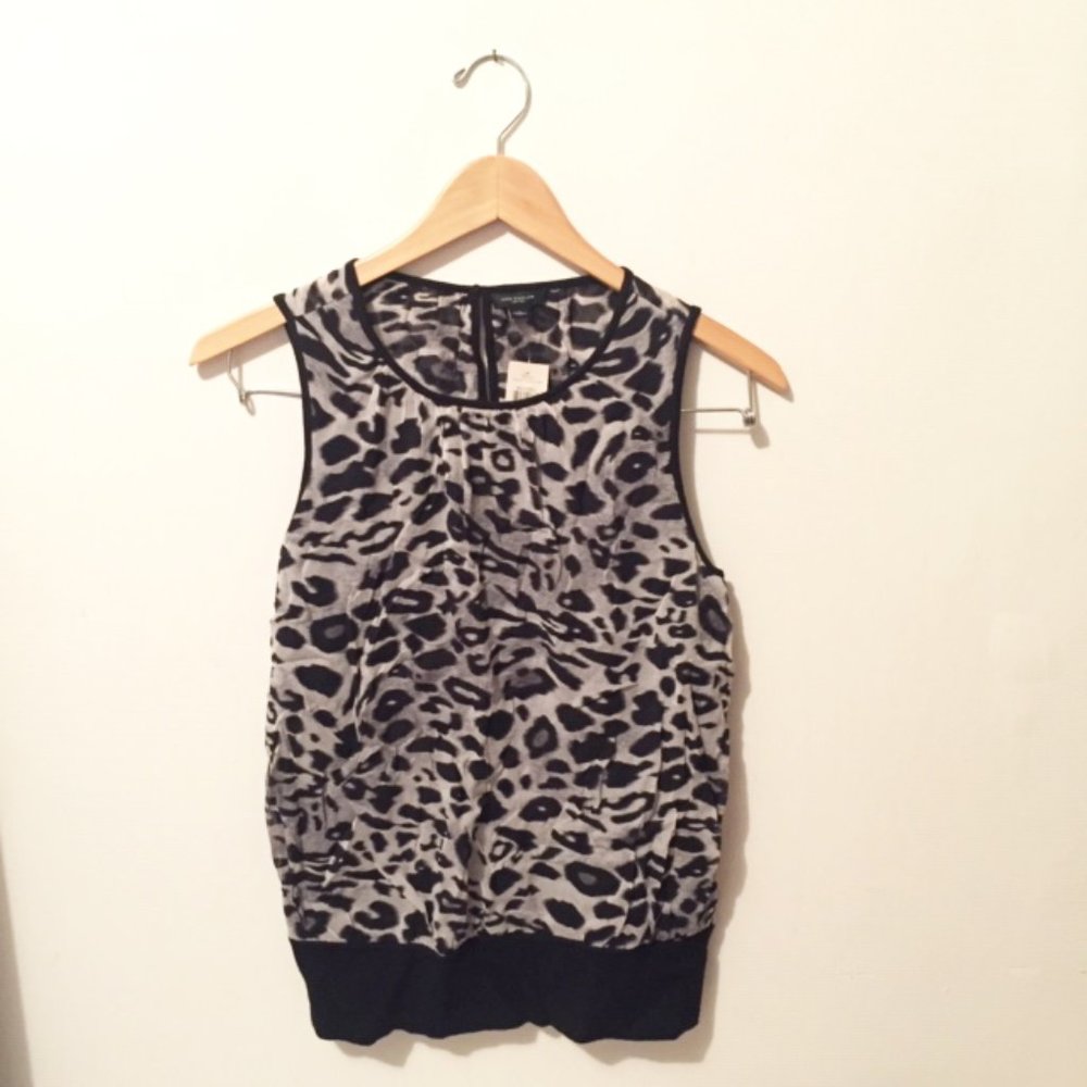 Ann Taylor Black & White Leopard Print Shell Top